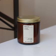 Amberjack Huckleberry Candle 400gm