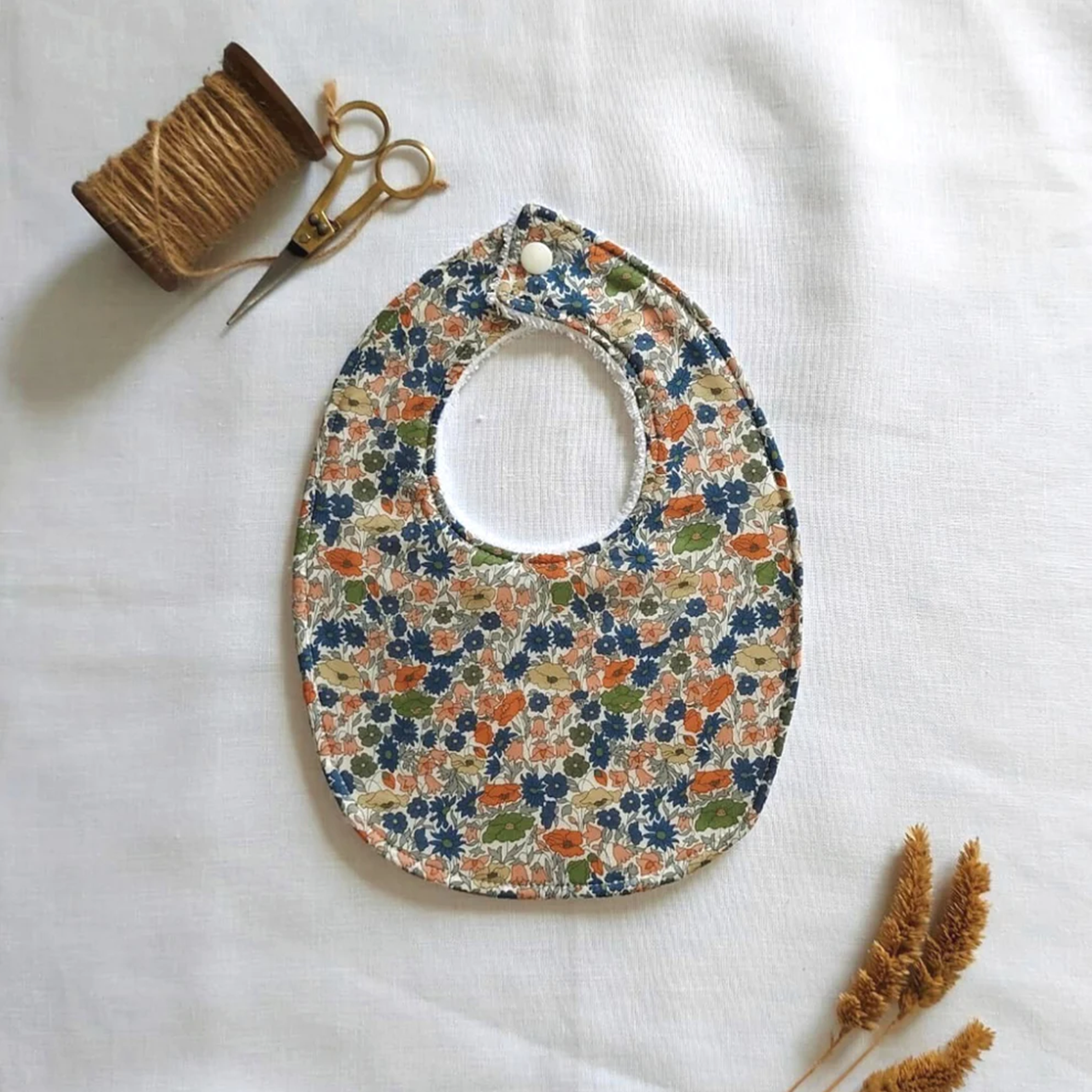 Little Acorn Liberty Bib